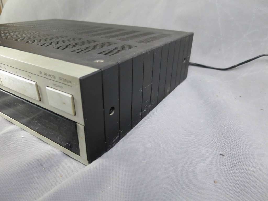 Revox Amplificatori: Revox B 250 Amplifier mit Fernbedienung – Usato da Zürich venduto da 1.Simon 7