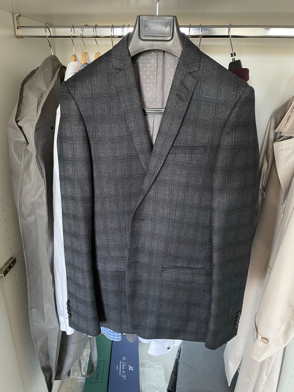 Giacche: Father & Sons Veste – Usato da Genève venduto da sha_rrt5
