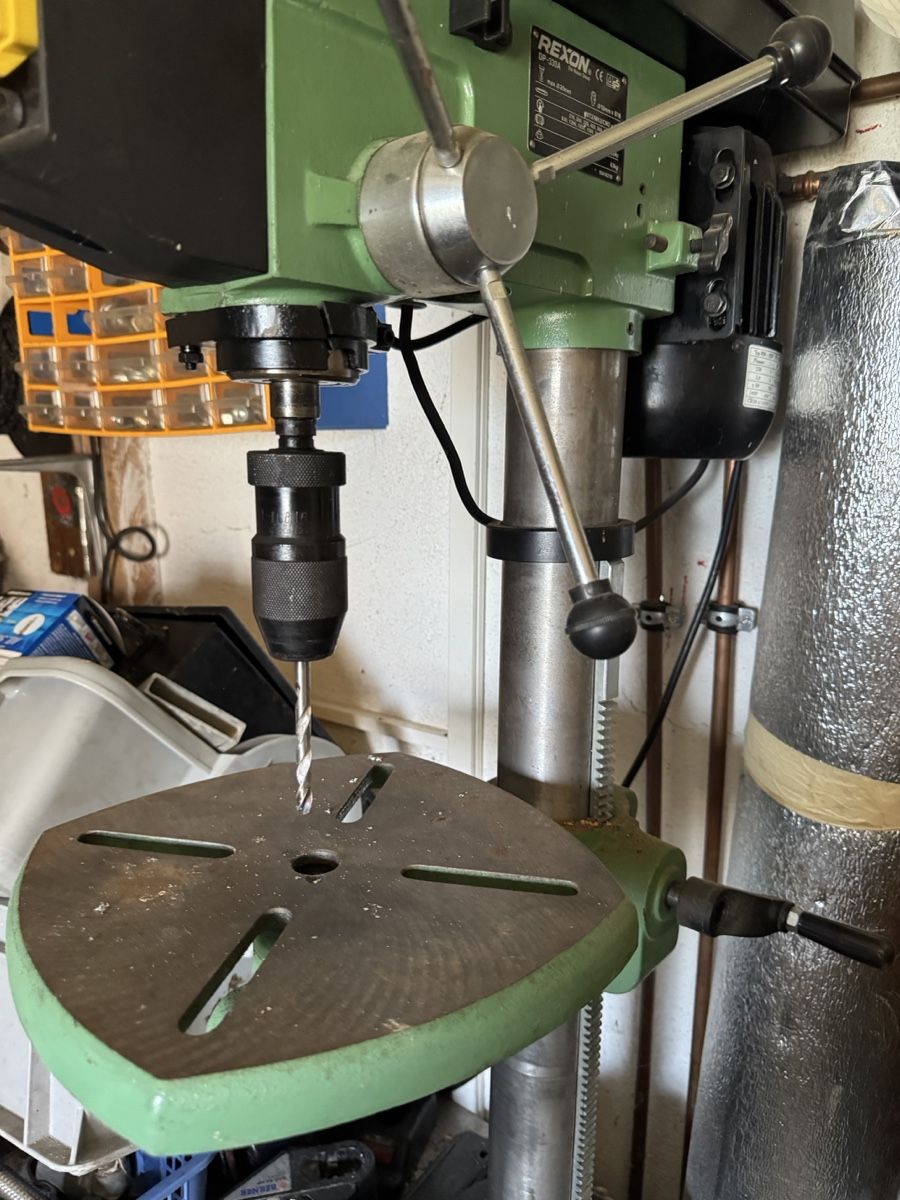 Bohrmaschinen: Perceuse à colonne REXON DP 300 A   – Gebraucht aus Troistorrents von joj_6wd5
