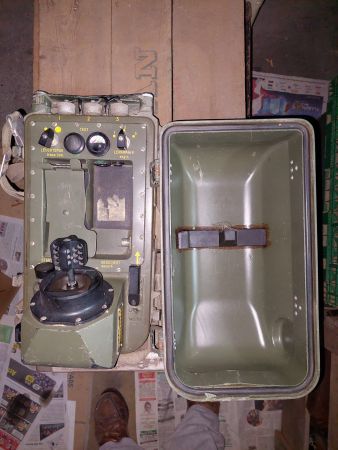 MILITARIA, Matériel Militaire Suisse et Vélos Anglais ancien