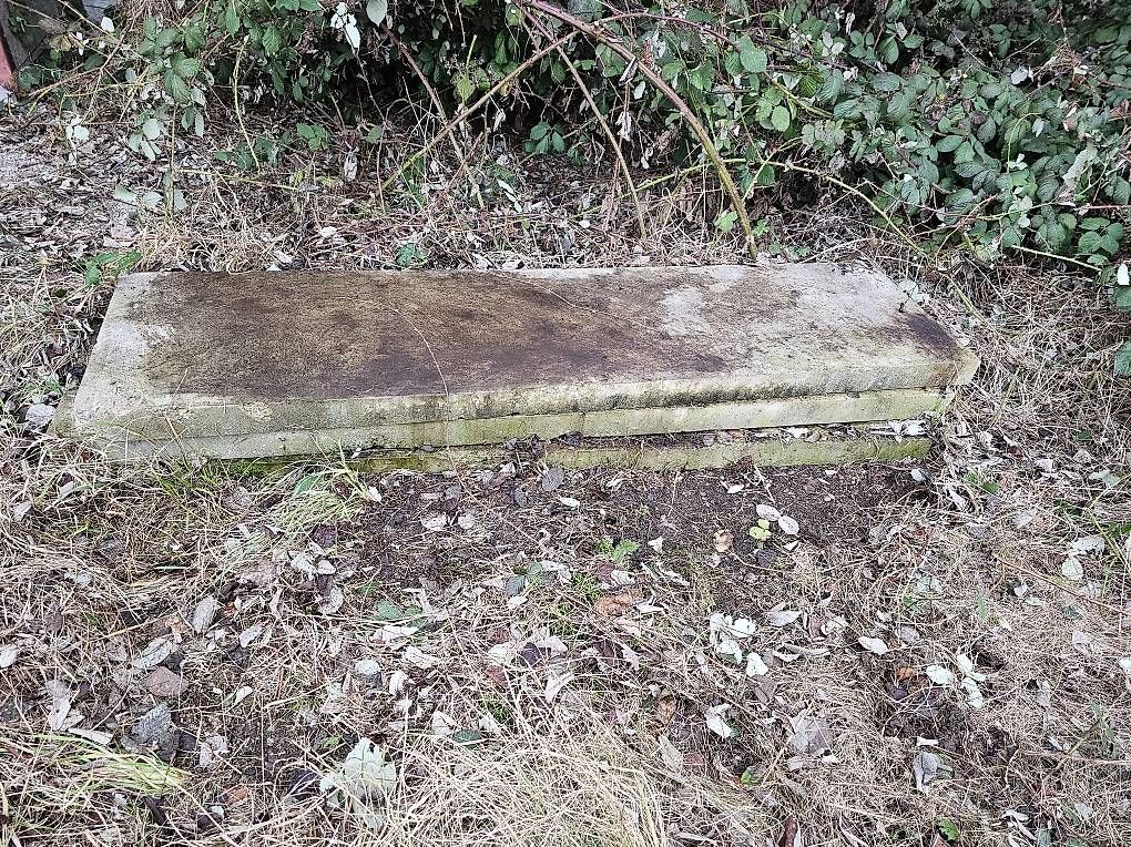 Rivestimenti per pavimenti: Betonplatte  – Usato da Weiningen TG venduto da Briandickenmann