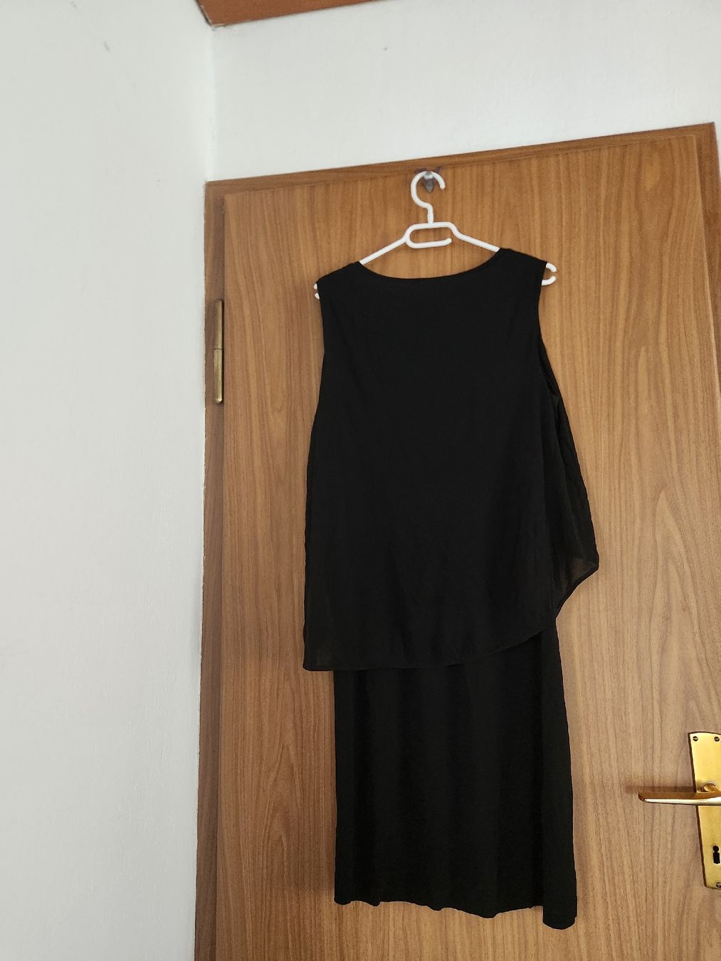 Cos Kleider: Robe COS noire taille M  – Gebraucht aus Niedergösgen von Eva2410 1