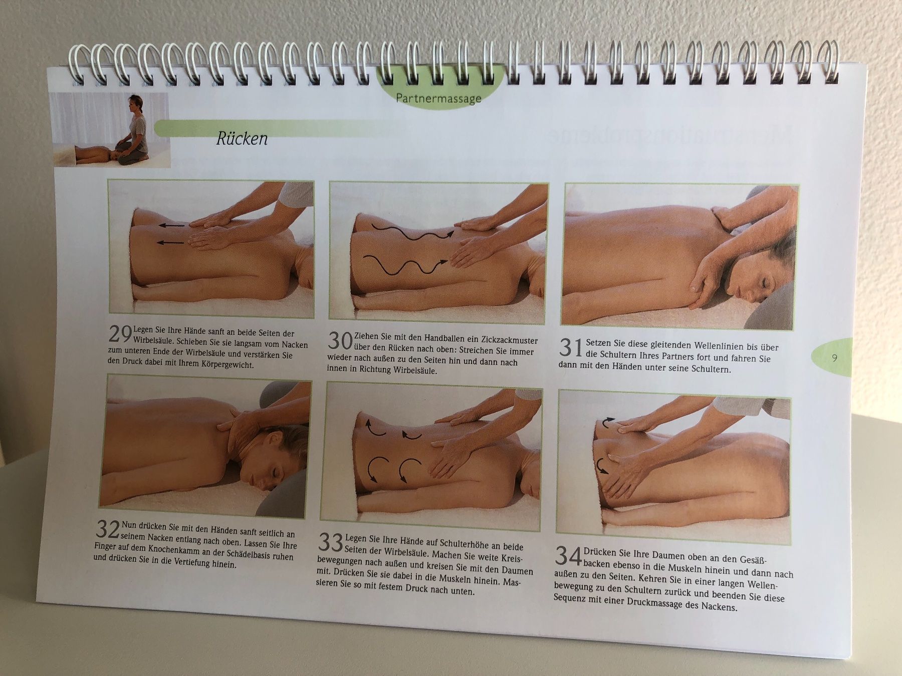 Libri: Massagebuch Marilyn Aslani – Usato da Zürich venduto da kitsune 2