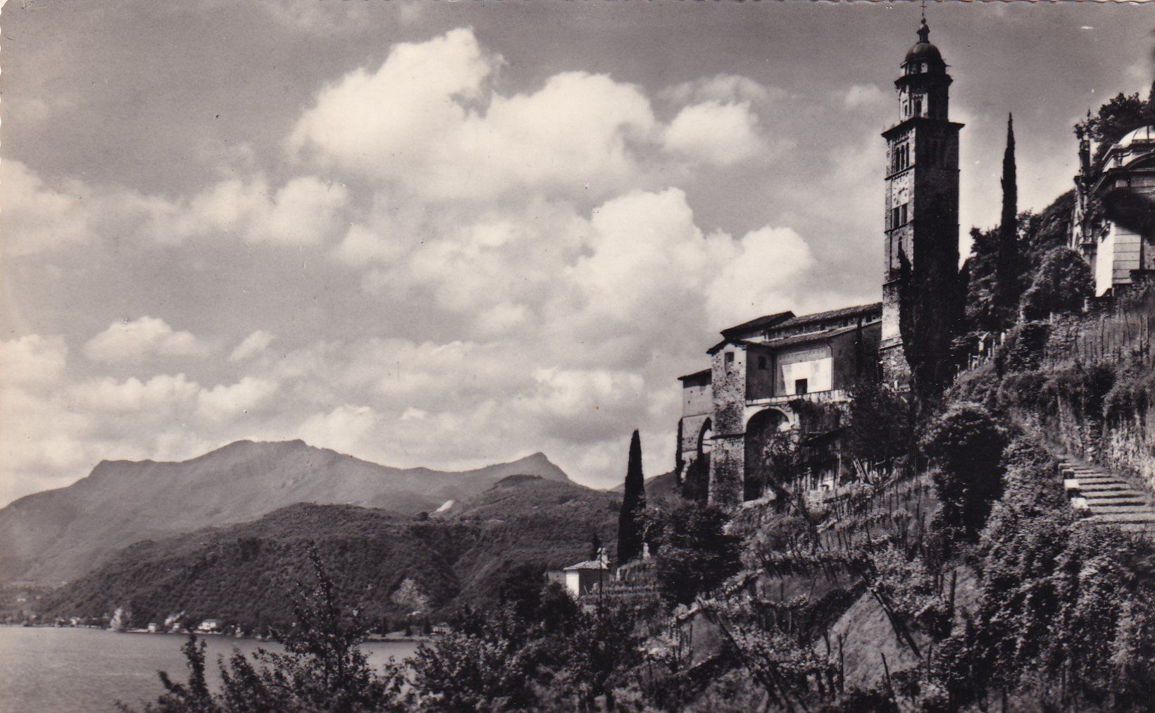 Cartoline postali: Ansichtskarte Tessin: Lago di Lugano – Usato da Birsfelden venduto da chr_yq2g