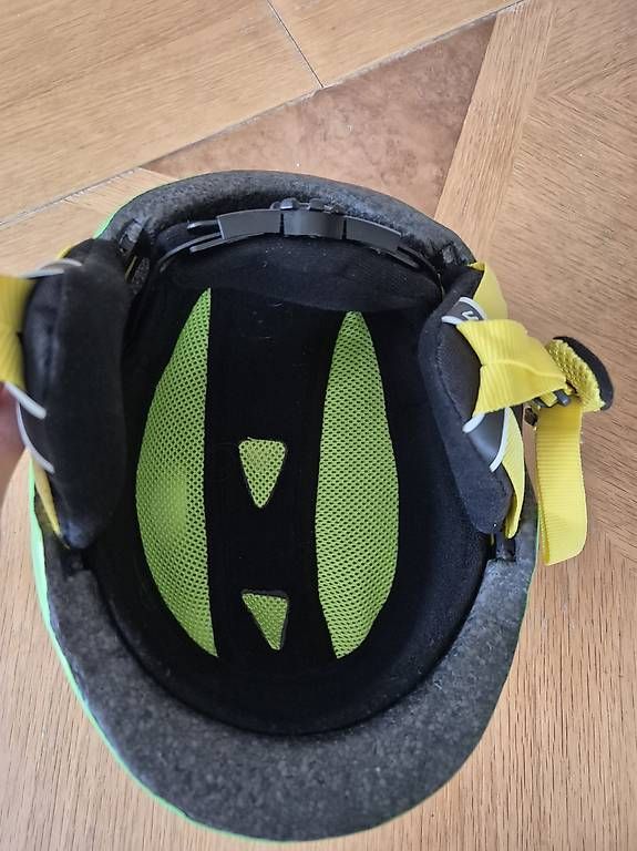 Caschi: Ski Helm (Kindergrösse) – Usato da Kesswil venduto da mel_8cbj 3