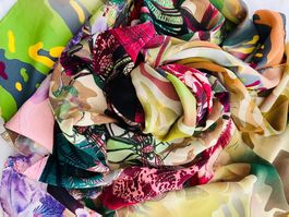 Magnifique foulard en soie