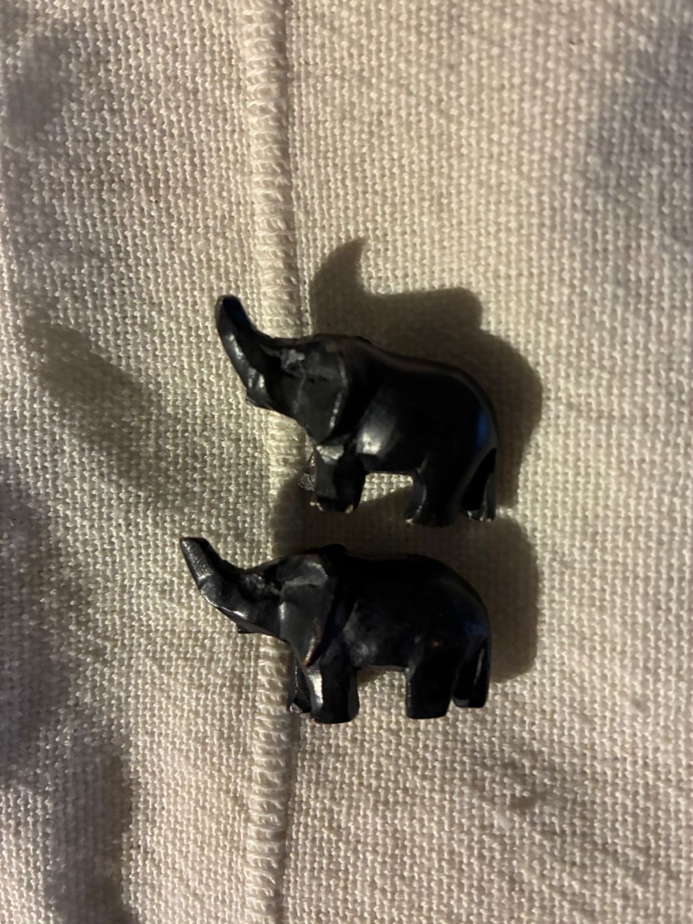 Statuette: Sculptures éléphants du Kenya miniature – Usato da Genève venduto da Laniblue 1