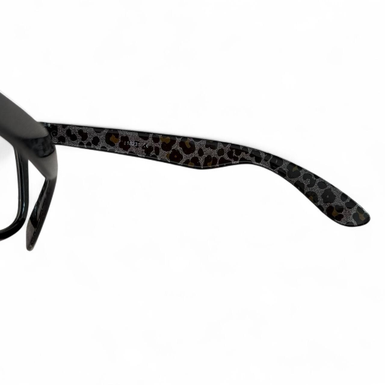 Occhiali & Lenti: Women's Black and Silver Sunglasses – Nuovo (secondo la descrizione) da Zürich venduto da onlyifashion 2