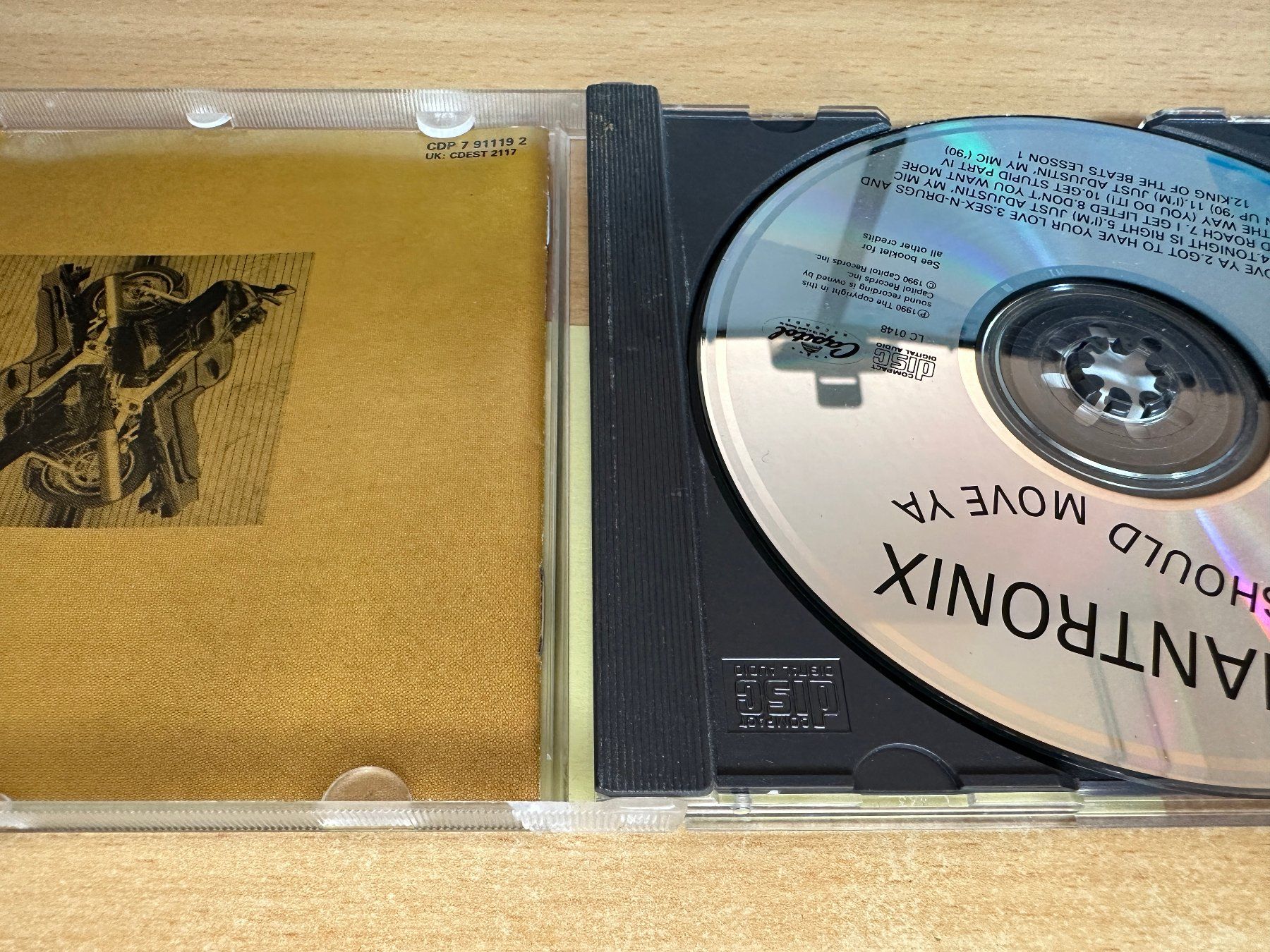 CD: Mantronix – This Should Move Ya – Usato da Rikon im Tösstal venduto da Alpenmutz 2