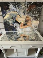 Bild ruhende Frau auf Leinwand