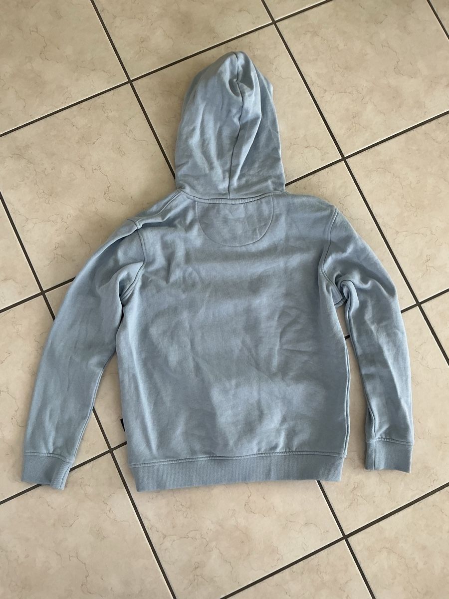 Pullover & Sweatshirts: hellblauer Pullover Größe s – Gebraucht aus Zimmerwald von wuff81 1