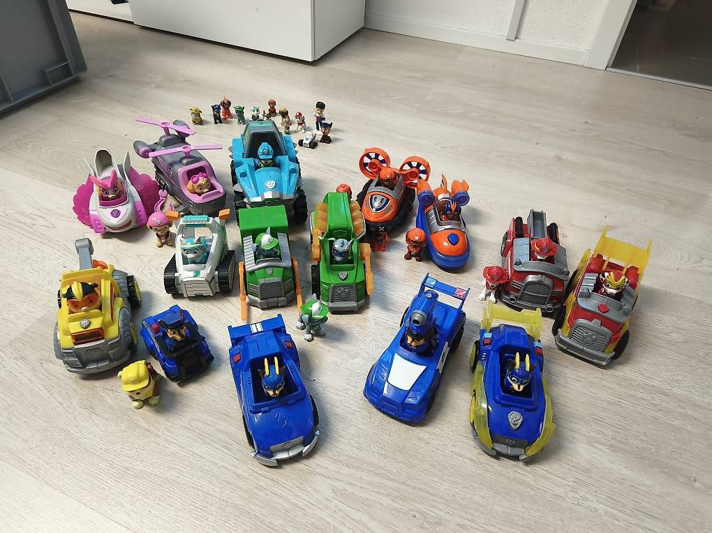 Jouets: Grosse Paw Patrol Sammlung – D'occasion à Rebstein par Dom-Grab_83 3