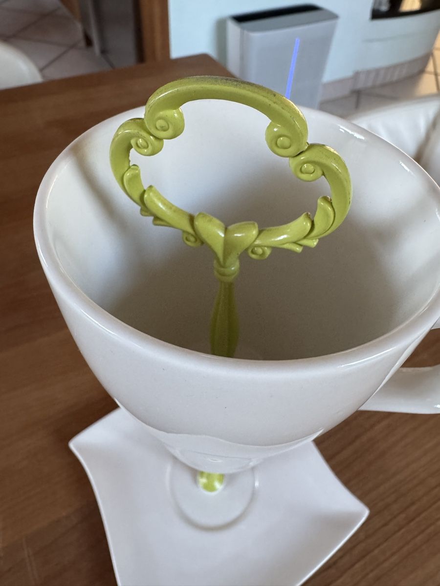 Tutte le decorazioni: Etagere Weiss – Usato da Therwil venduto da rowe-spezial 4