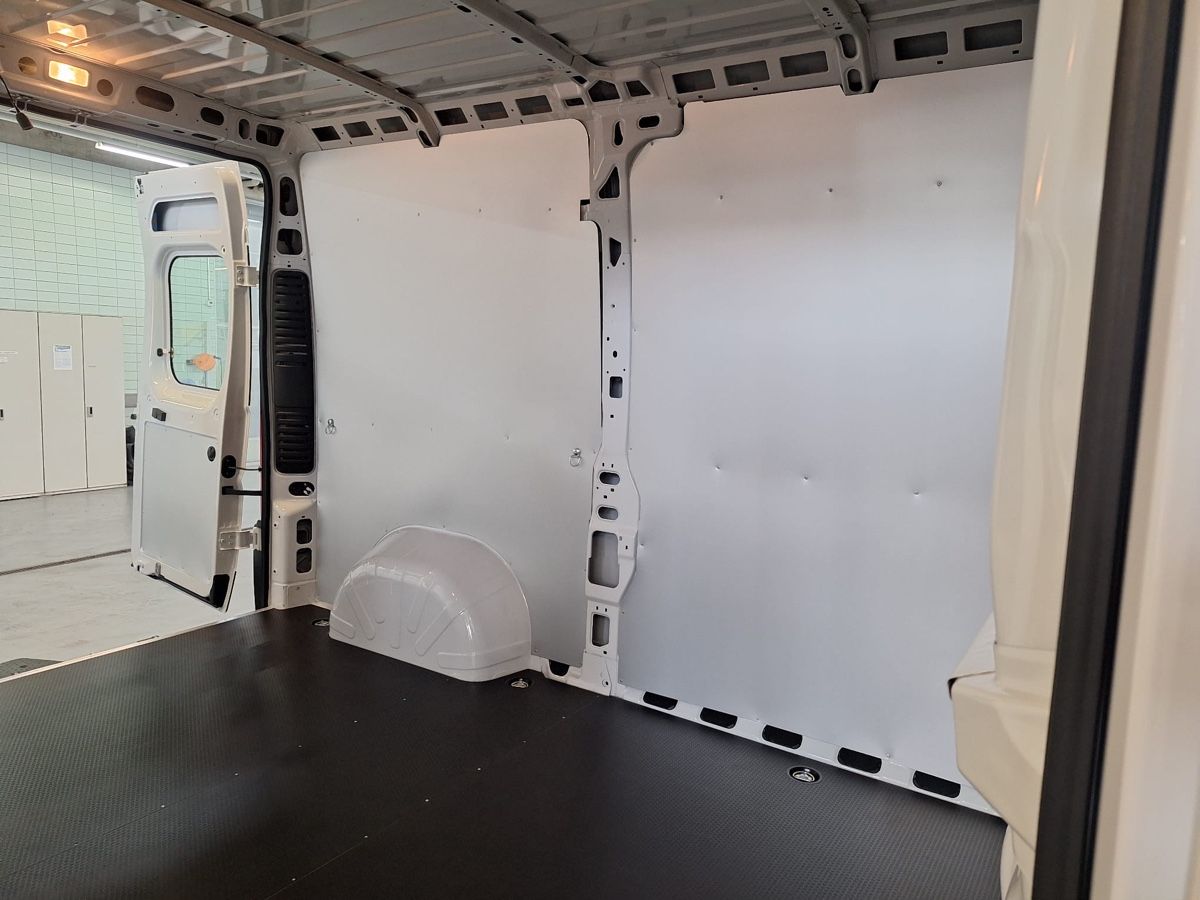 Fiat Tutti i ricambio: Wandverkleidung Ducato L2H2 Aluminium – Nuovo (secondo la descrizione) da Einsiedeln venduto da Shkurte_K 3