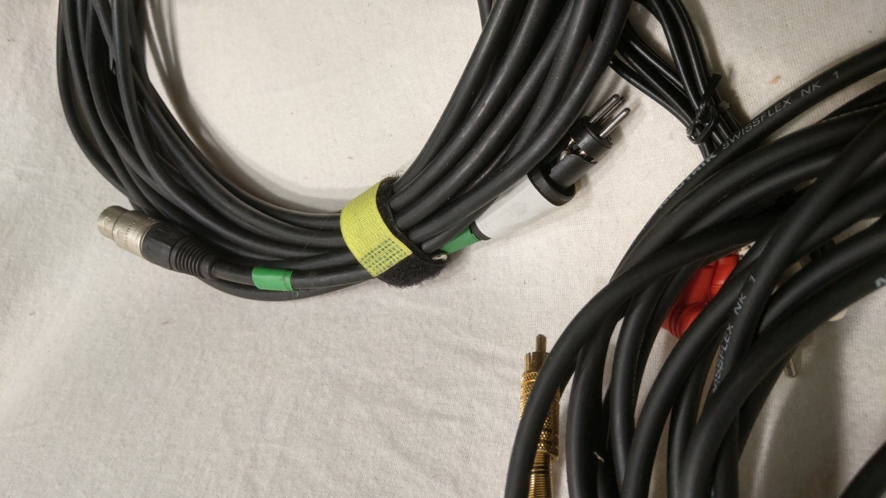 Cavi: Restposten Bastel - Kabel (x689) – Usato da Däniken SO venduto da Profog1 5