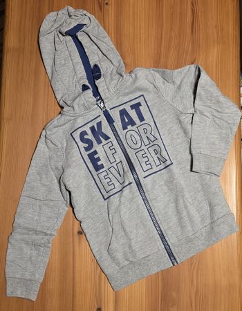 Hoodie-Jacke Grösse 128