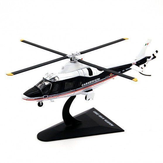 Kit di modellismo & Modellini statici: Augusta A109 Carabinieri , 2003 , 1:72 – Nuovo (secondo la descrizione) da Goldach venduto da Feivel9