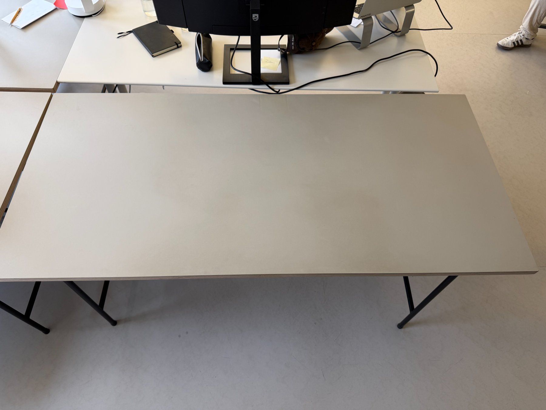 Scrivanie: Eiermann Arbeitstisch – Usato da Zürich venduto da mantis_tech