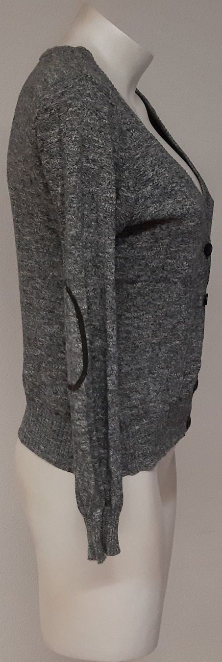 H&M Top: H&M V-Ausschnitt Strickjacke Grau Gr.38 – Nuovo (secondo la descrizione) da Seuzach venduto da VT-Collections2 2