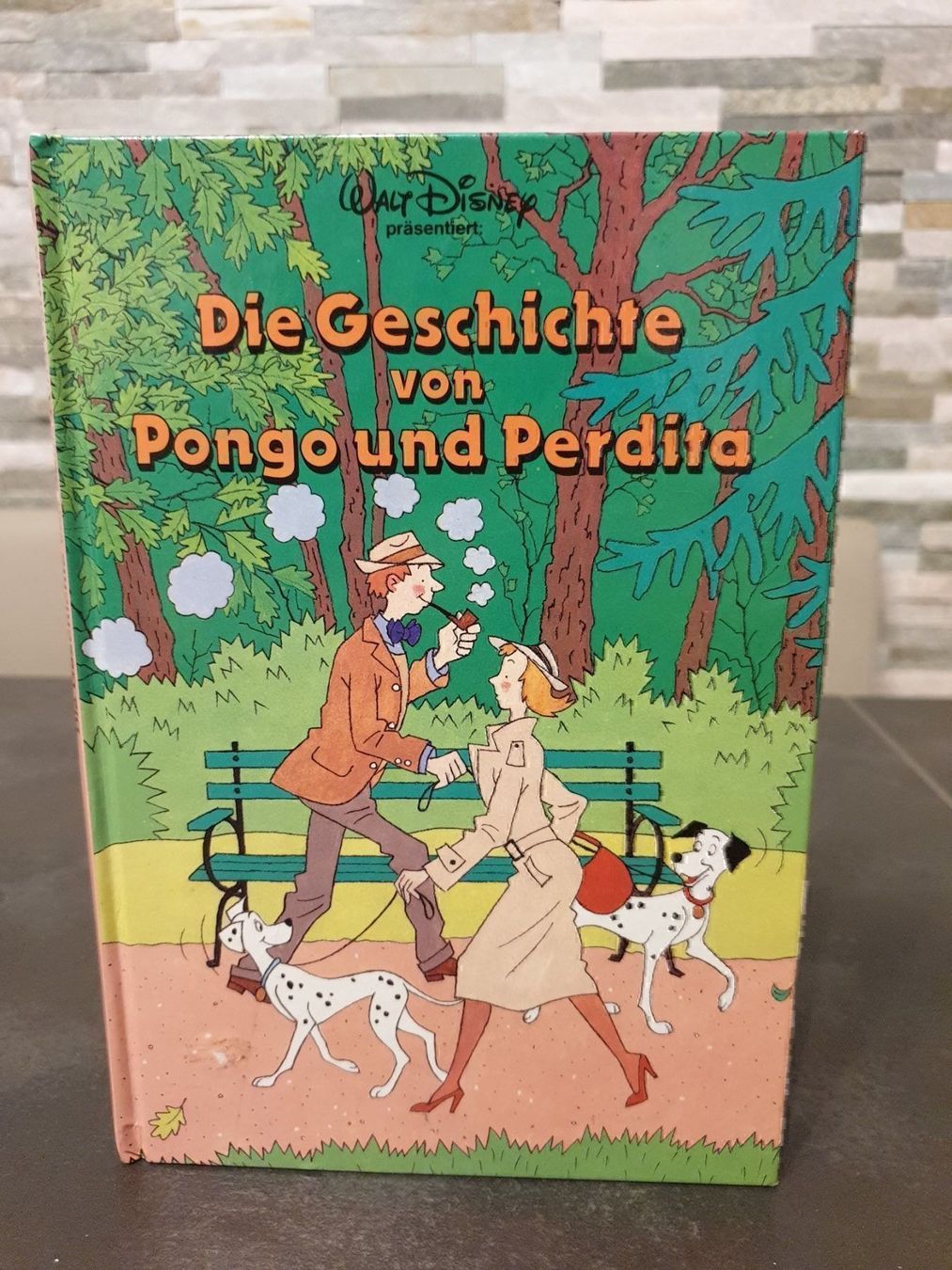 Bücher: Disney Buch Pongo Perdita – Gebraucht aus Ganterschwil von Nike18