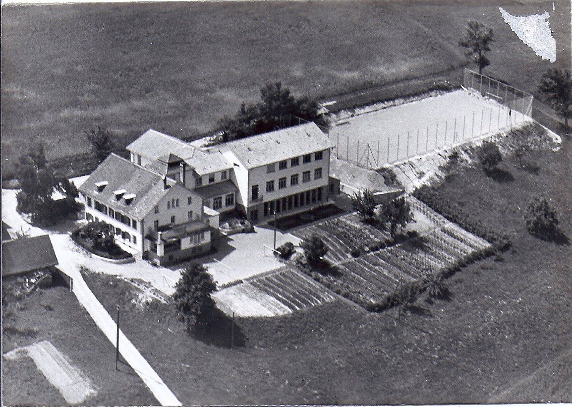 Cartoline postali: FRIBOURG, école apostolique de Bethléem – Usato da Les Verrières venduto da Scampi0