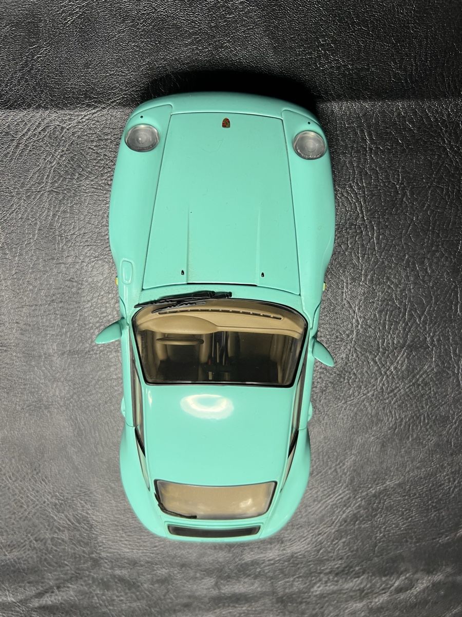 Bburago Modellautos: Porsche Modellauto türkis  – Gebraucht aus Moosleerau von Tami8 1