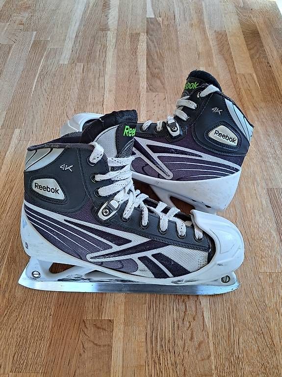 Patins à glace: Goali Schlittschuhe Reebock 4k – D'occasion à Oberburg par Tornados1 3