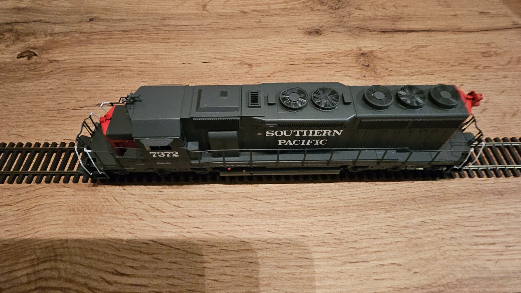 Athearn Modellini di ferrovie: Athearn SD40 Southern Pacific DCC & Sound – Nuovo (secondo la descrizione) da Les Avants venduto da Dj_tonio46 7