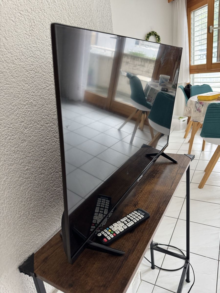 Fernseher: Dyon TV Fernseher 32” – Gebraucht aus Visp von sam_m2cn 2