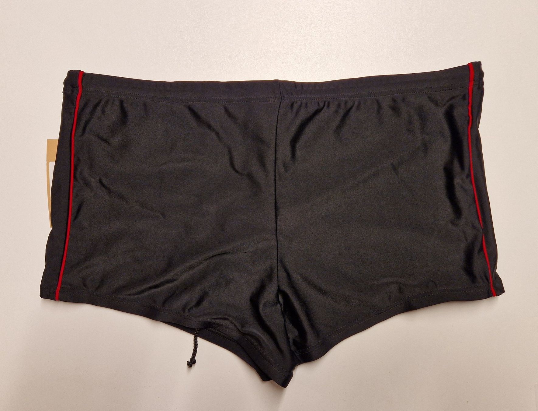 Lahco Costumi da bagno: Badehose Herren XXL Lahco Basic Black Red / Rabatt 50% - 70% – Nuovo e nell'imballaggio originale da Braunau venduto da Brand-Store 1