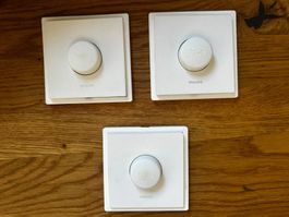 3x Philips Hue Smart Button + supports muraux suisses