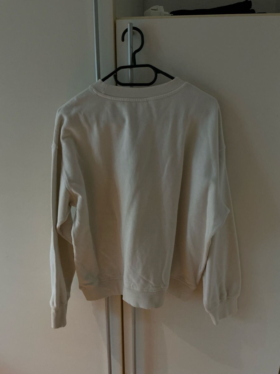 H&M Pullover & Sweatshirts: Pullover Damen Grösse S creme guter Zustand – Gebraucht aus Brittnau von lschaub 1