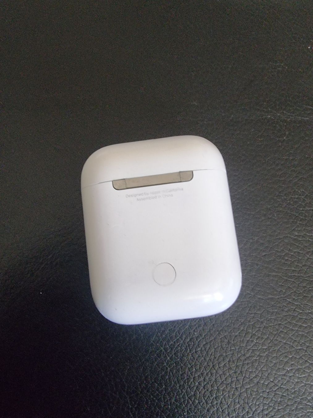 Apple Caricabatterie: Airpods case 1 Generation  Apple – Usato da Zürich venduto da Sigana 3