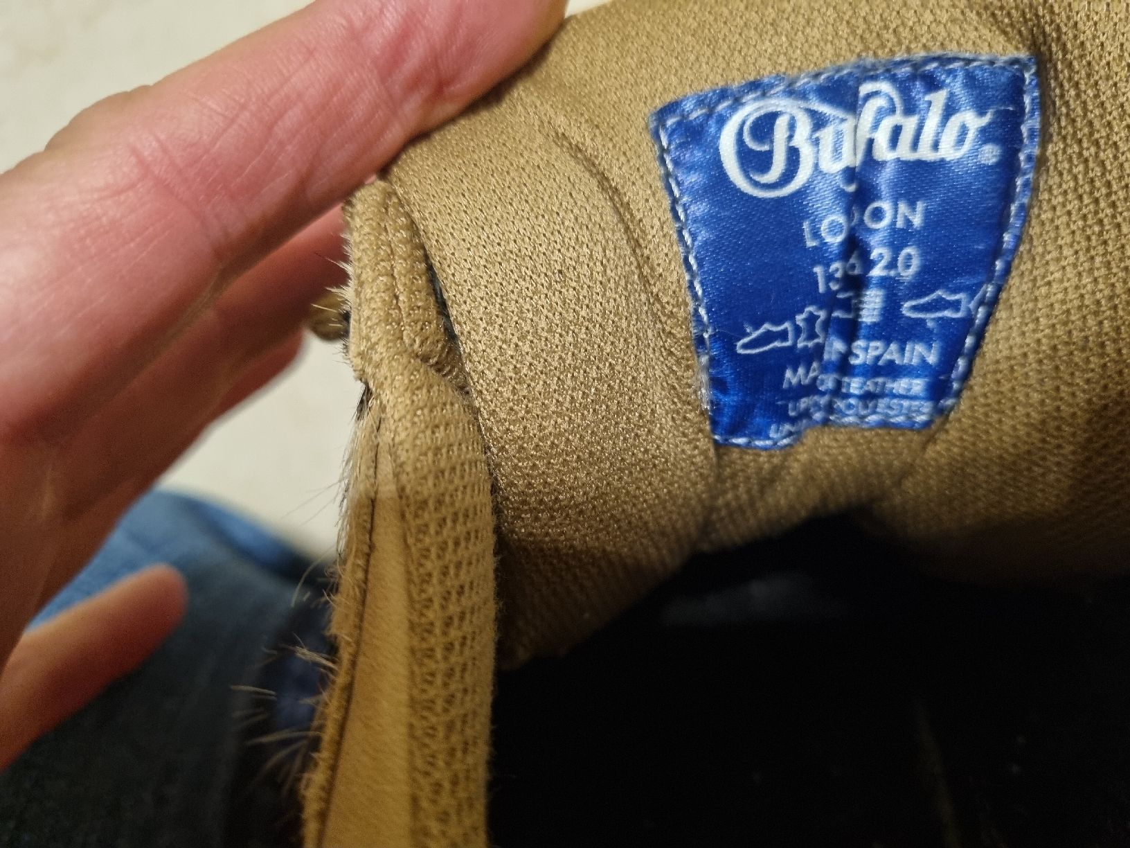 Buffalo Scarpe da donna: Buffalo Plateau Sneaker, Gr. 40, Neuwertig – Nuovo (secondo la descrizione) da Stans venduto da laslabambala 3