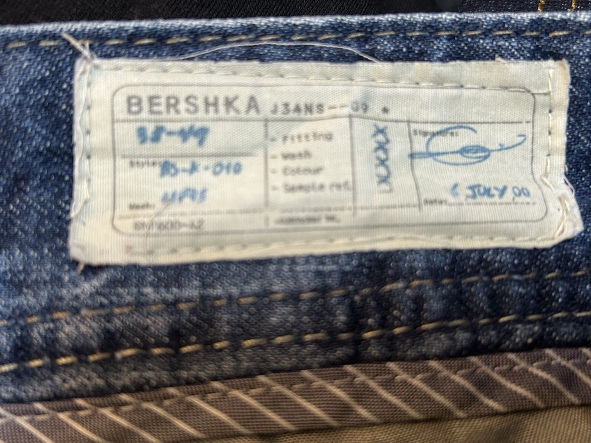 Jeans: BERSHKA Herren Shorts – Neu (gemäss Beschreibung) aus Frauenfeld von berk39 3