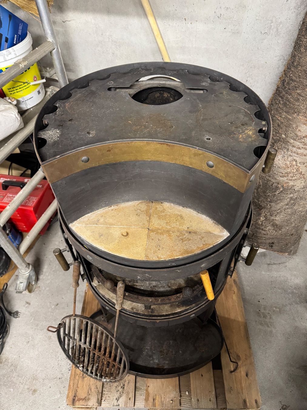 Stufe caminetto: Holzofen mit integriertem Grill – Usato da Winterthur venduto da Raffiolii 4