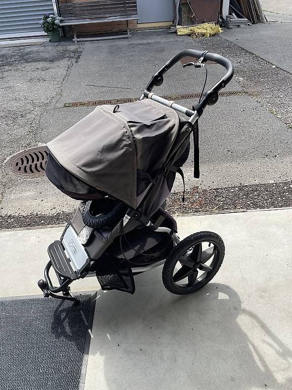 Kinderwagen: Mountain Buggy Terrain Kinderwagen – Gebraucht aus Auswil von sonnenmaedchen
