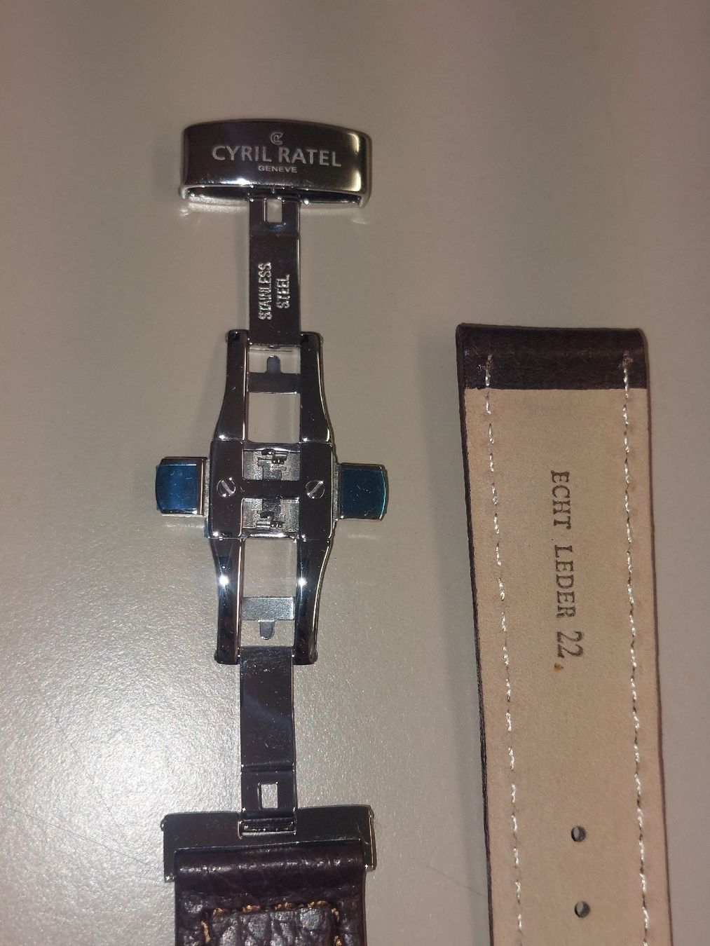 Bracciali & Braccialetti: Uhrenarmband 22mm – Nuovo e nell'imballaggio originale da Zürich venduto da shimibene 2