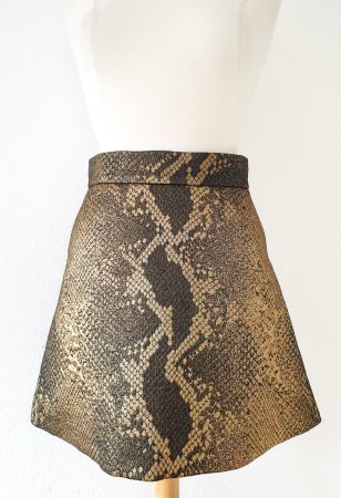 TARA JARMON PARIS S 36 ROCK JUPE ANIMAL TOP MIT ROLLI BOOTS