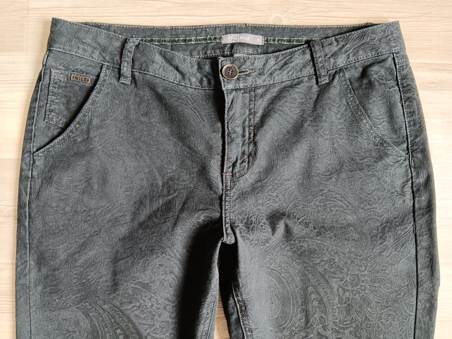Nile Jeans: NILE Jeans taille / Grosse M – Usato da Cossonay-ville venduto da Super-Price-Quality 1