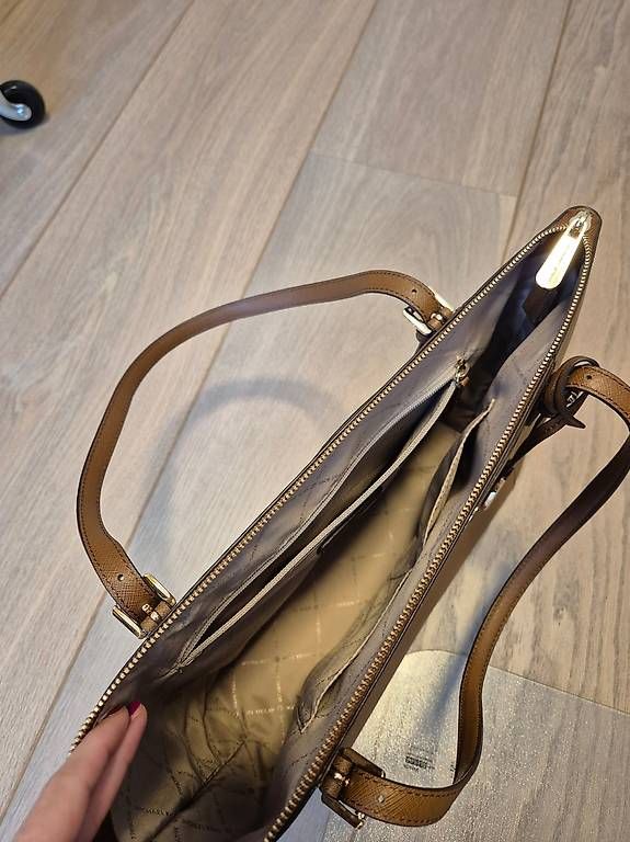 Michael Kors Borse da donna: Michael Kors Tasche – Nuovo (secondo la descrizione) da Ennetbürgen venduto da fflury 1
