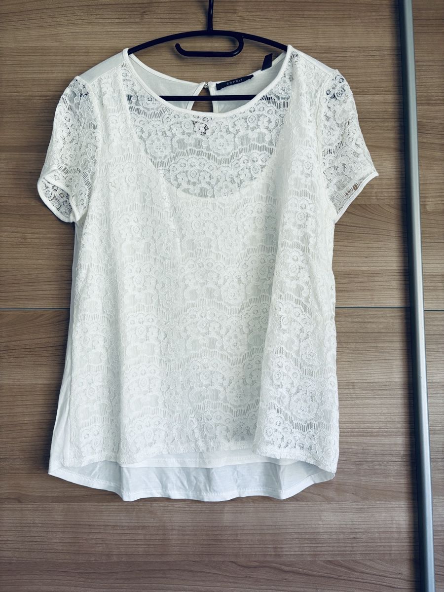 Esprit T-shirt:  Esprit Shirt, weiss Spitze, Grösse M – Nuovo (secondo la descrizione) da Oberengstringen venduto da Marling