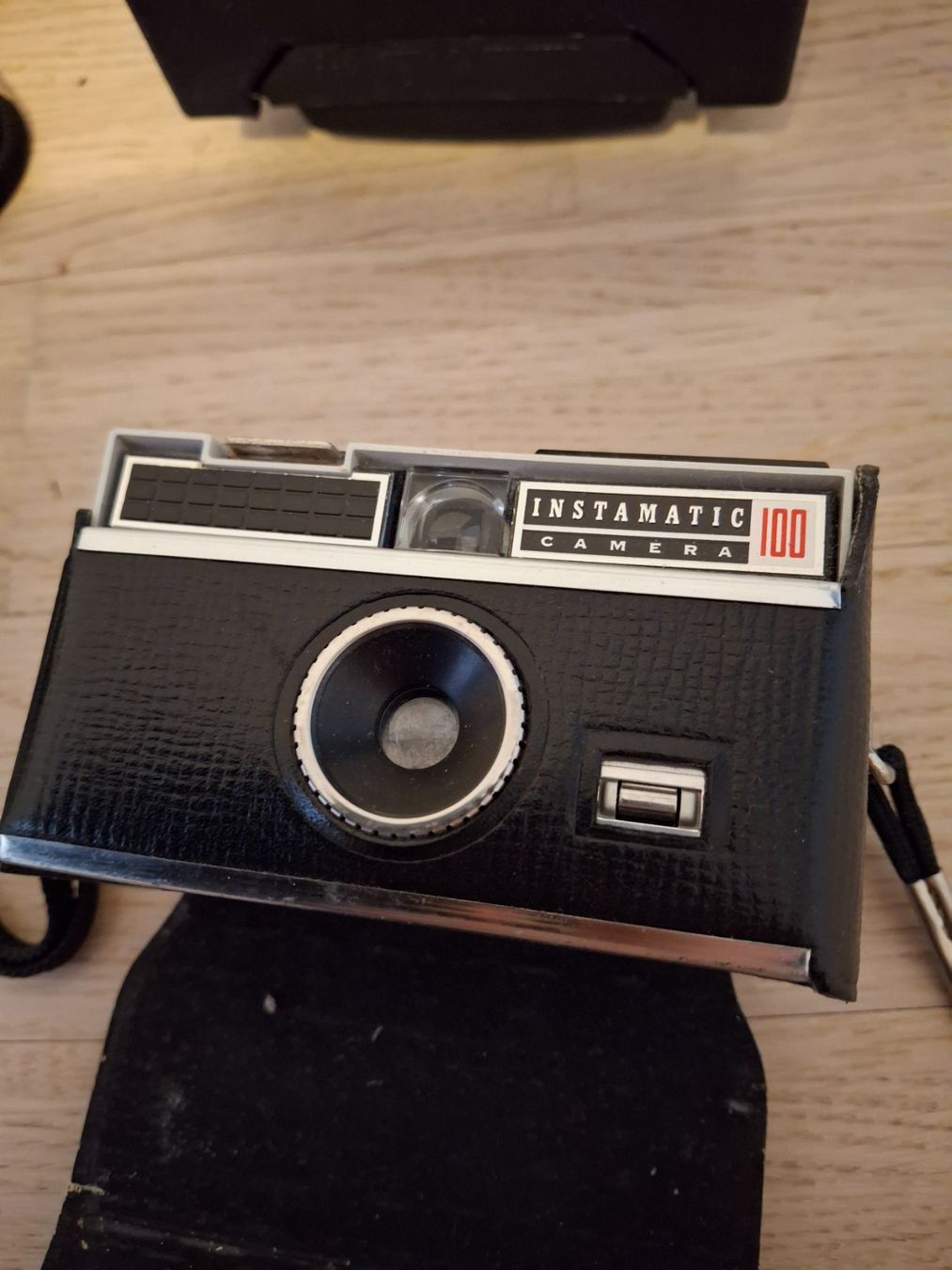 Kodak Fotocamera: 6 alte Kameras (defekt) – Difettoso da Dietikon venduto da Hwengi 7