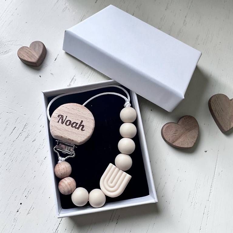 Succhiotti & catenelle porta ciuccio: Nuggikette personalisiert "RAINBOW" – Usato da Glis venduto da KubEmma.ch