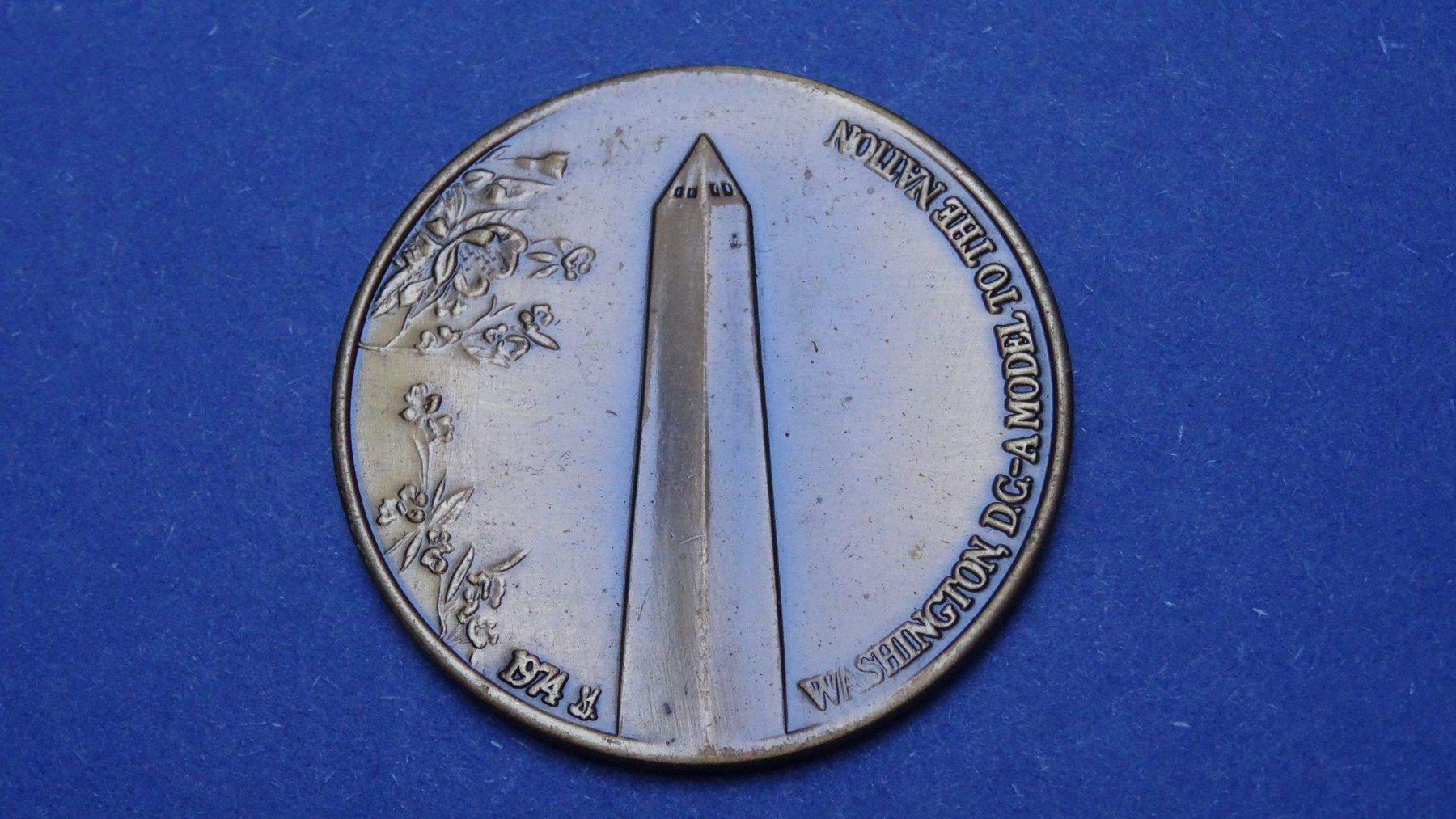 Medaglie: grosse Medaille Washington DC Obelisk 1974 – Usato da Lupfig venduto da Hubi64