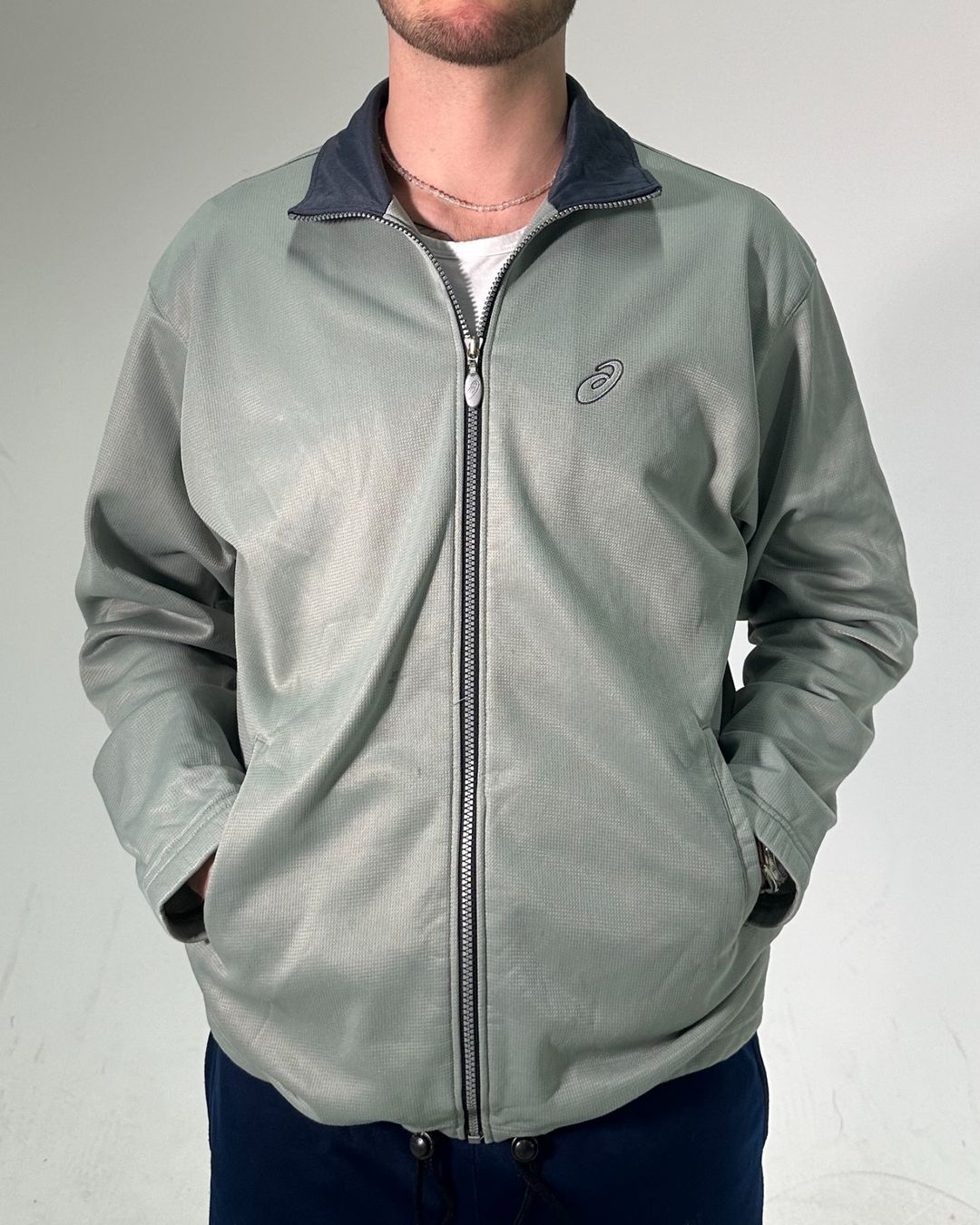 Asics Maglioni & Felpe: Vintage Asics zip sweater – Usato da Basel venduto da alavintage