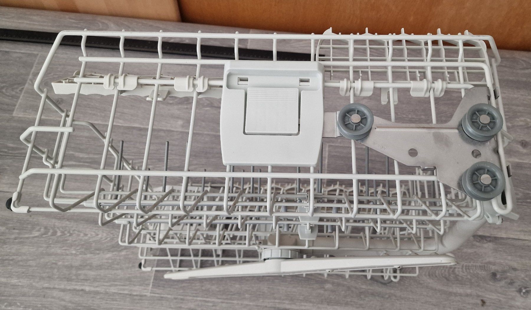 V-Zug Elettrodomestici da cucina: Geschirrkörbe zu V-Zug 55S/SL – Usato da Wetzikon ZH venduto da xellent79 3