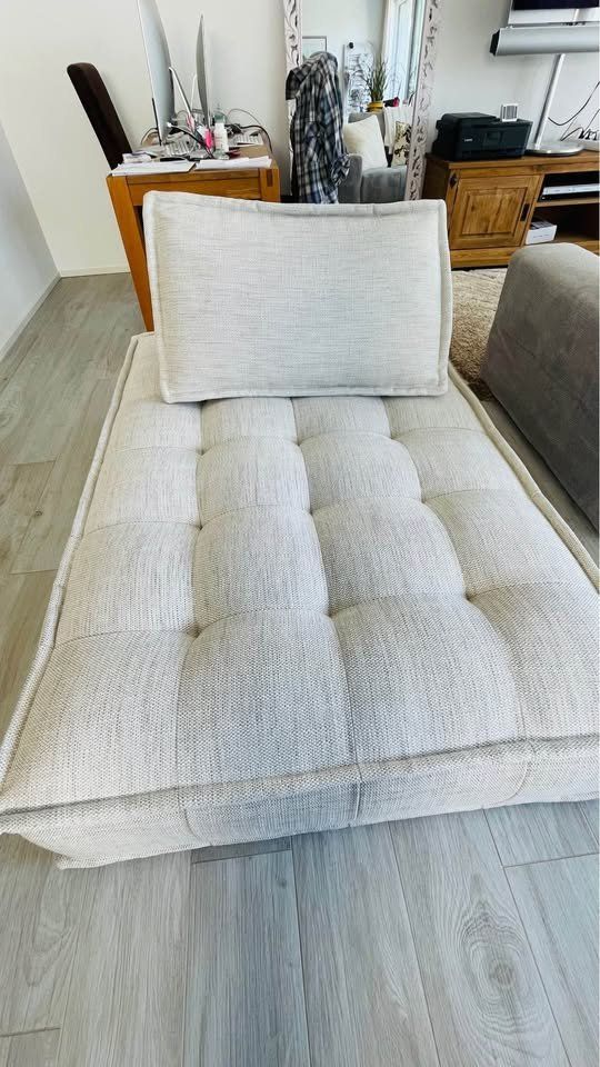 Maisons du monde Sofas: Neo Elementary - Méridienne canapé modulable beige sable – Neuf avec emballage d'origine à Attalens par fra_9p9z 3