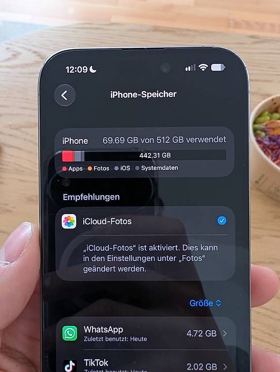 Telefoni cellulari / Smartphones: Iphone 15 pro 100% 512gb – Usato da Zürich venduto da Bezo.zh 2