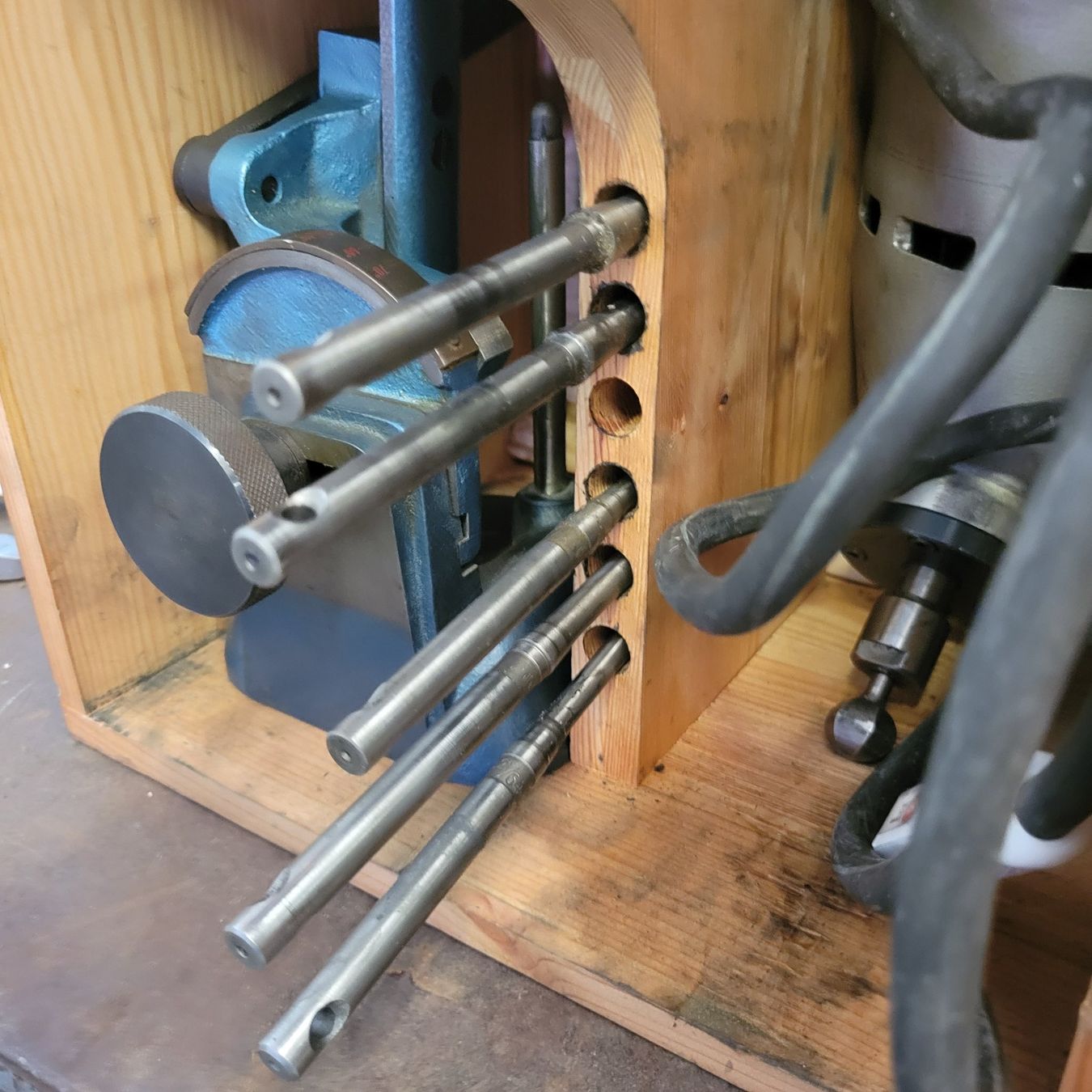 Smerigliatrici & Lucidatrici: Ventilsitzschleifmaschine – Usato da Ettingen venduto da zimmi07 6